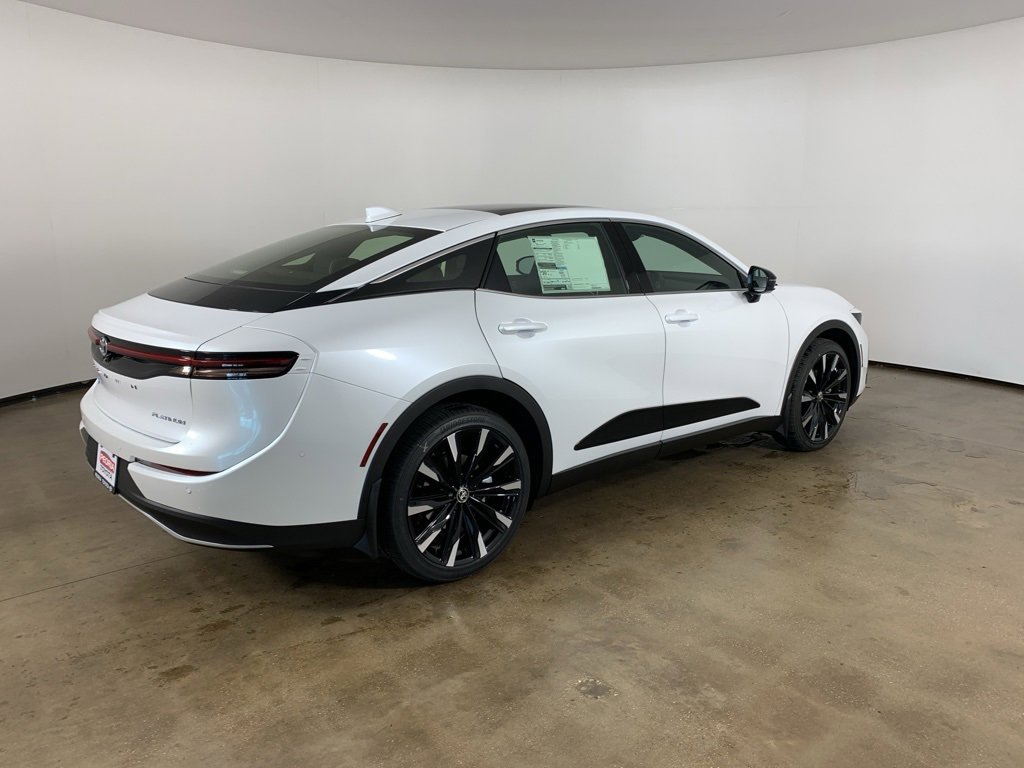 New 2026 Toyota Crown Platinum image 8