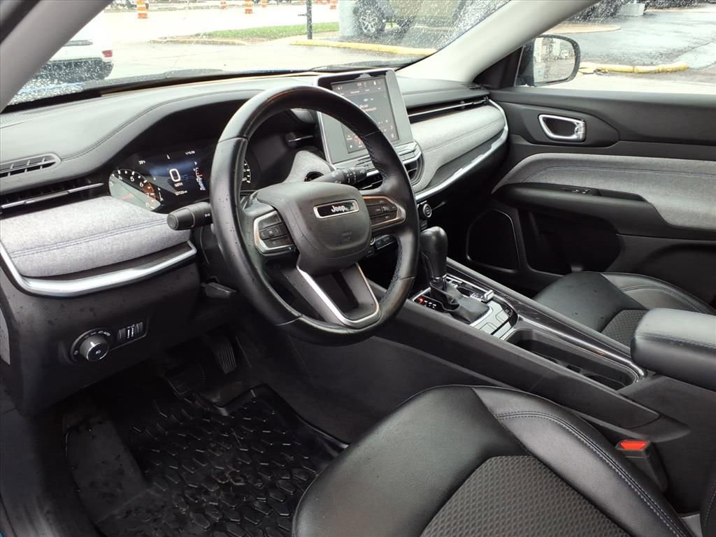 Certified 2022 Jeep Compass Latitude w/ Convenience Group image 8