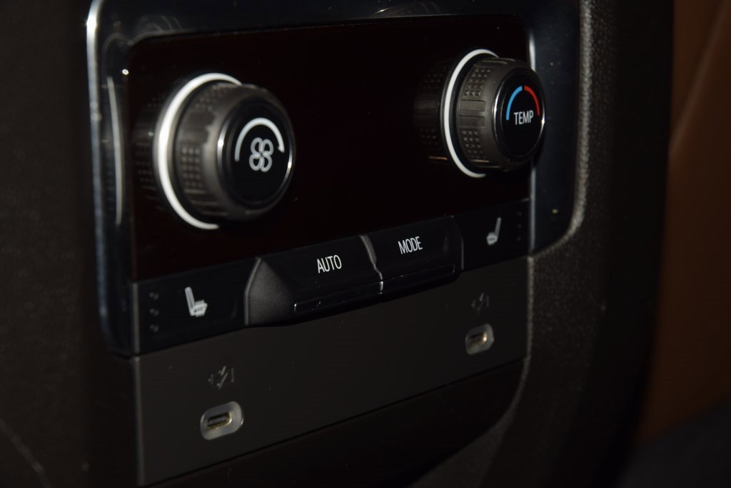 Used 2023 Chevrolet Tahoe High Country w/ Premium Package 2 image 42