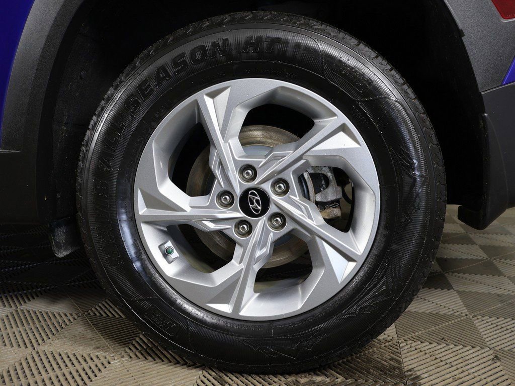 Used 2022 Hyundai Tucson SE image 18