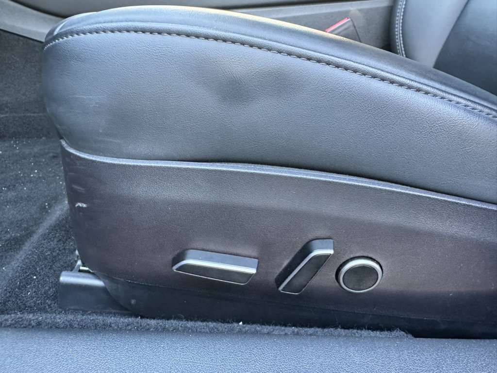 Used 2023 Tesla Model 3 Standard Range image 16