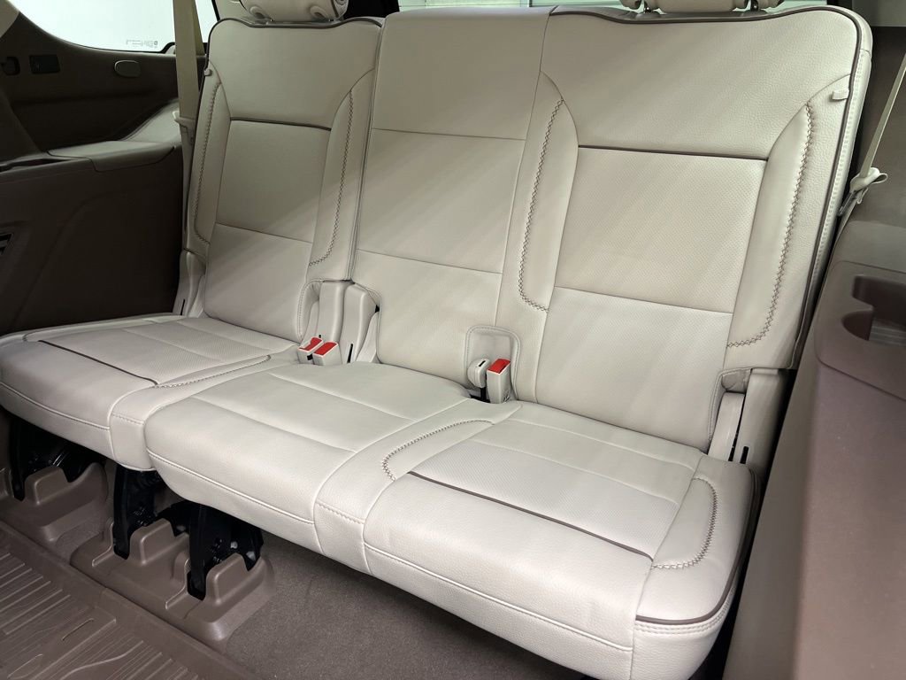 Used 2023 GMC Yukon Denali AWD/4WD image 23