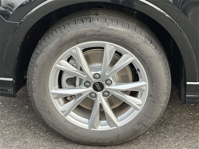 Certified 2025 Audi Q3 2.0T Premium w/ Convenience Package image 10