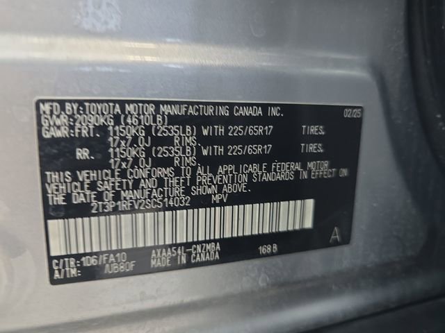 Used 2025 Toyota RAV4 XLE image 30