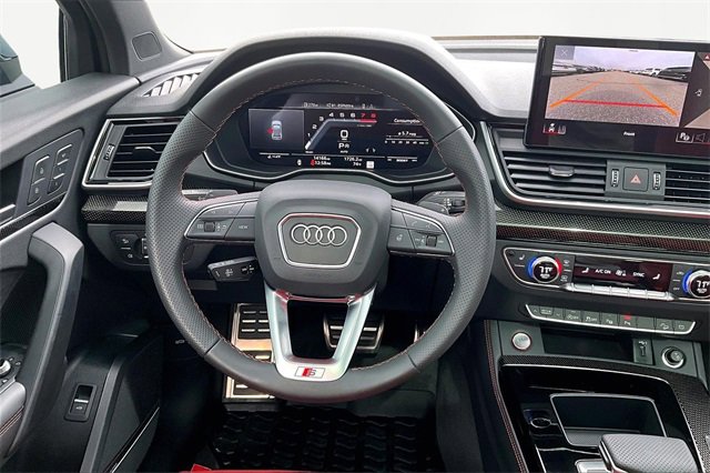 Used 2024 Audi SQ5 Prestige w/ Prestige Package image 5
