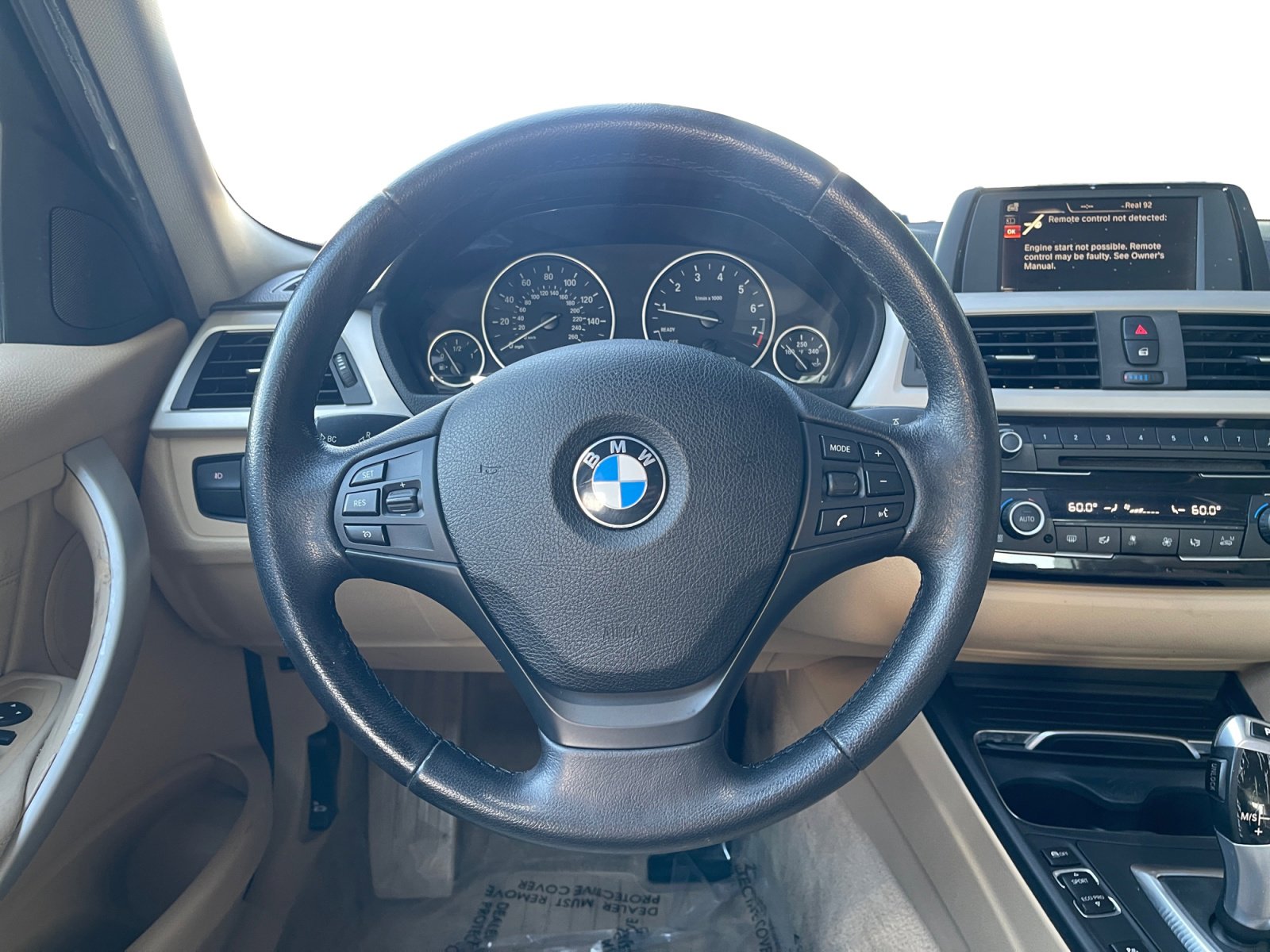 Used 2016 BMW 320i Sedan RWD image 12