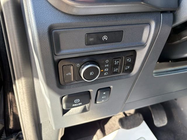 Used 2025 Ford F150 Lariat AWD/4WD image 22