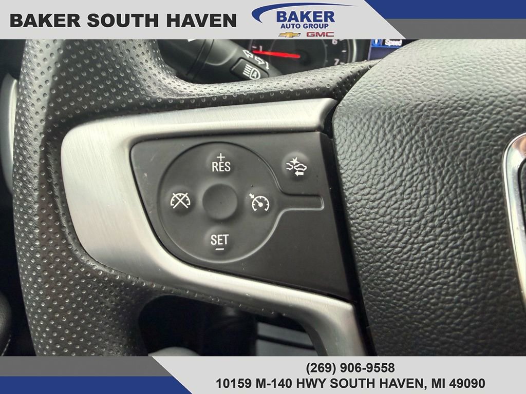 Used 2022 GMC Terrain SLE w/ Driver Convenience Package image 16