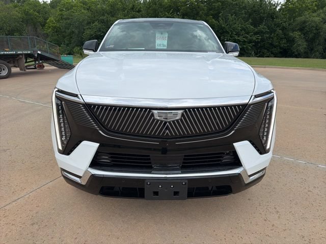 Used 2025 Cadillac Escalade IQ Luxury 2 AWD/4WD image 8