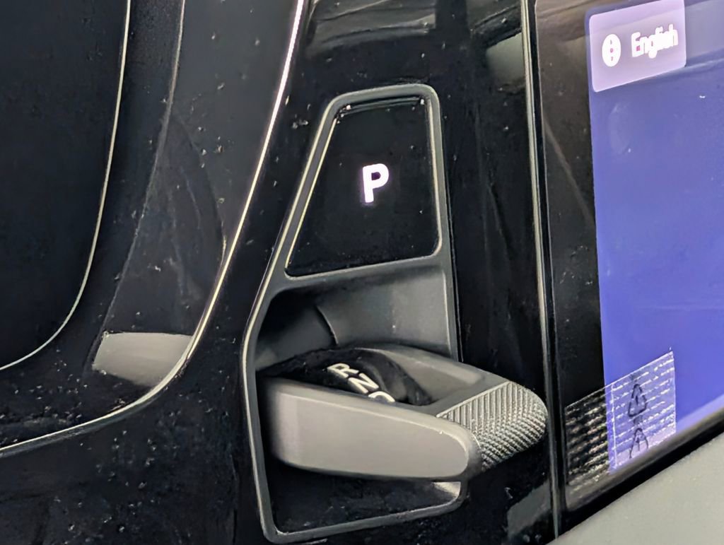 New 2026 Porsche Macan 4S Electric image 34