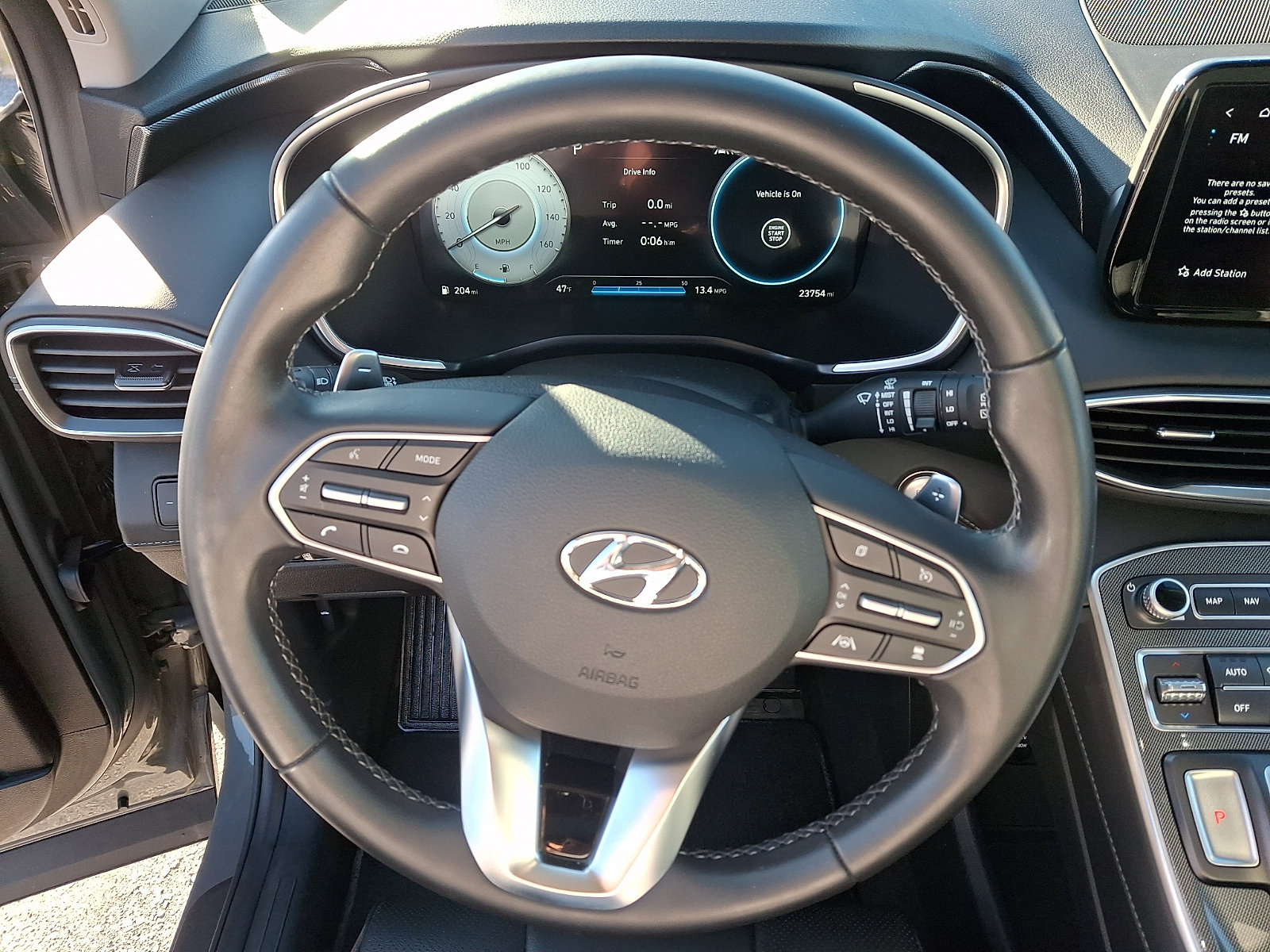 Certified 2023 Hyundai Santa Fe SEL w/ Premium Package AWD/4WD image 21