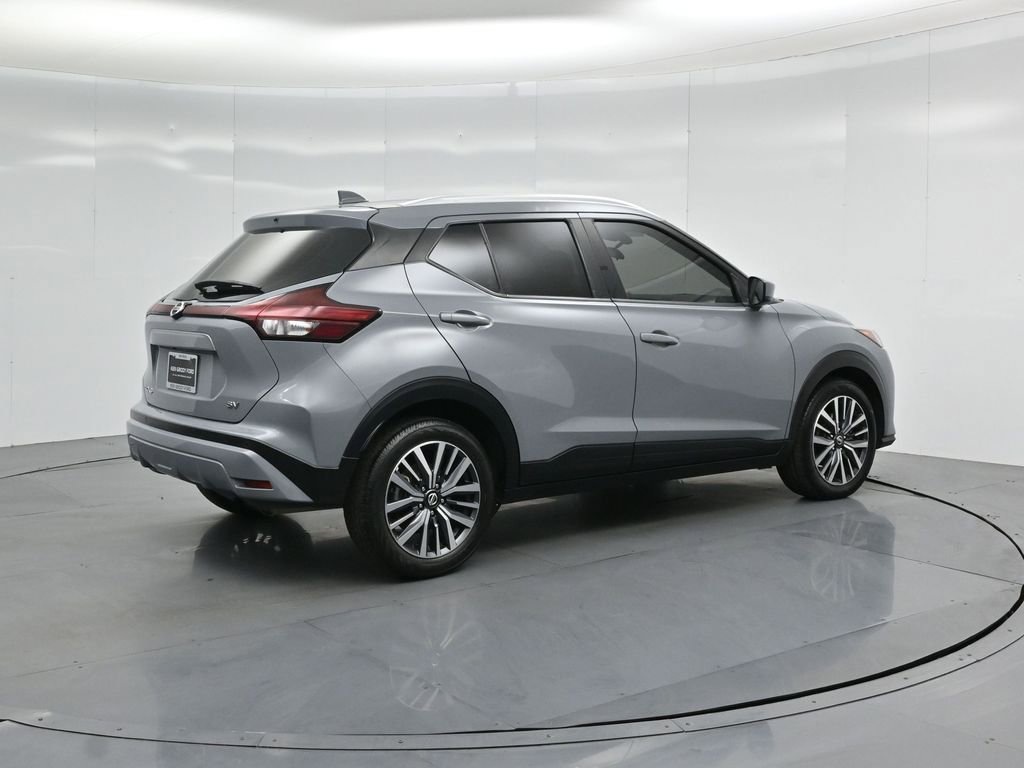 Used 2021 Nissan Kicks SV image 26