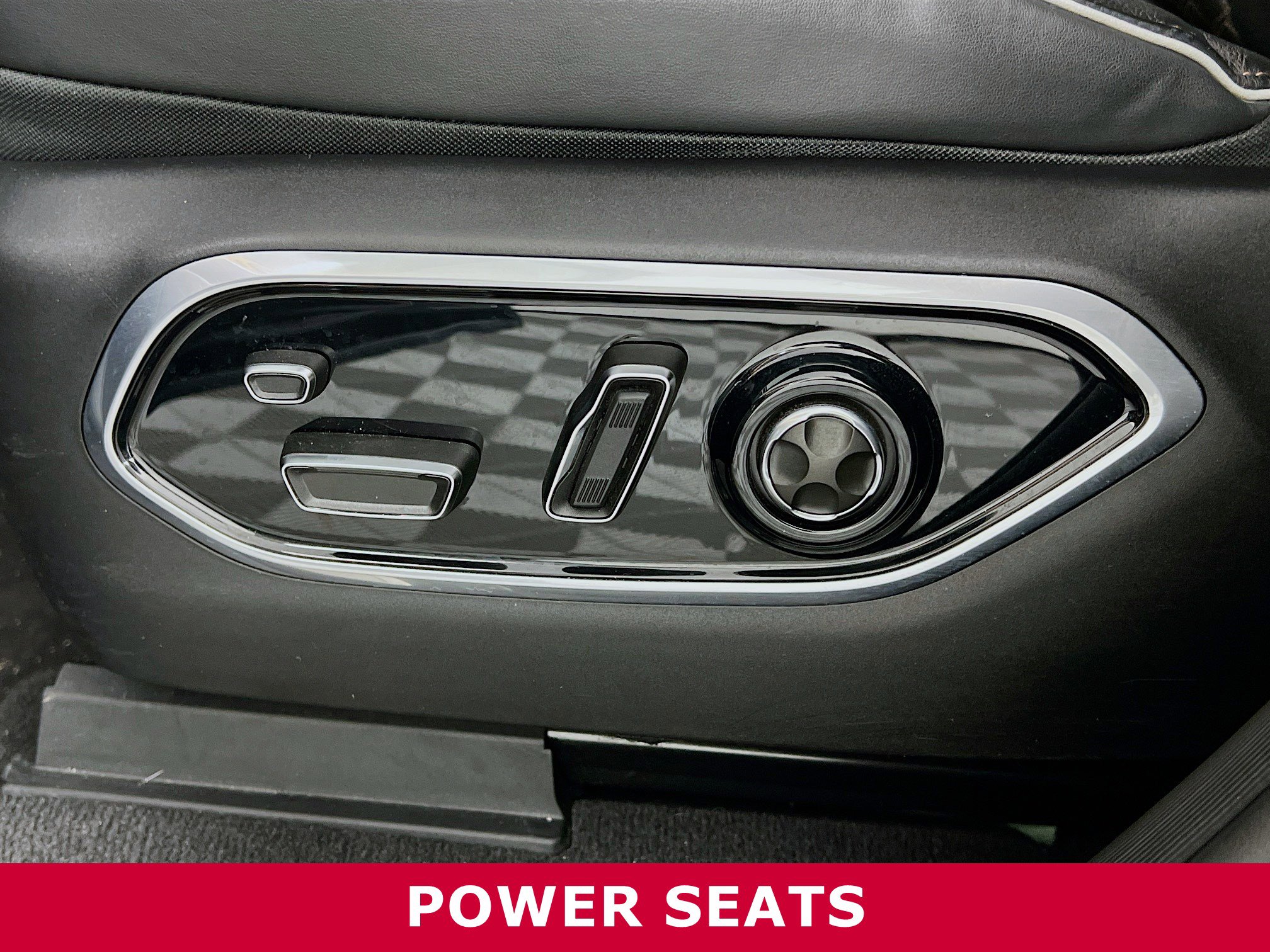 Used 2022 Jeep Grand Cherokee L Summit image 4