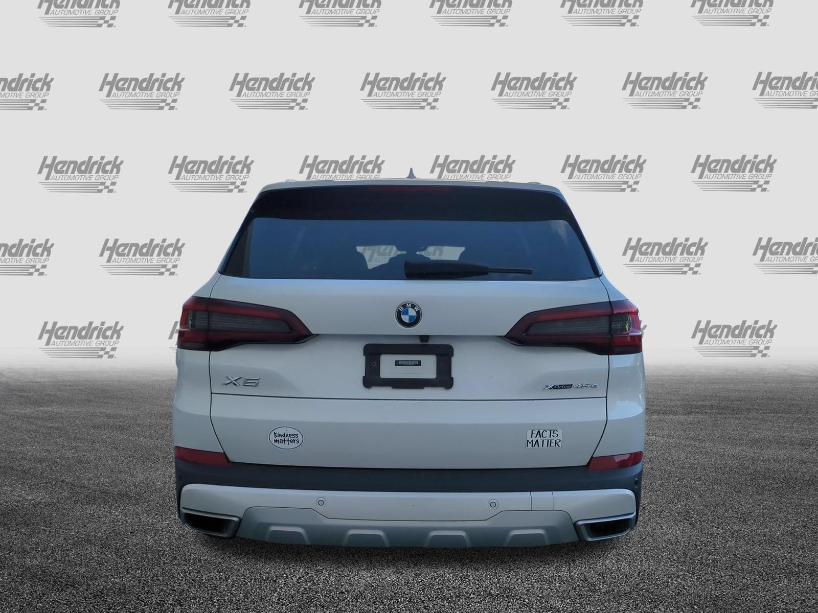 Used 2021 BMW X5 xDrive45e w/ Premium Package AWD/4WD image 9