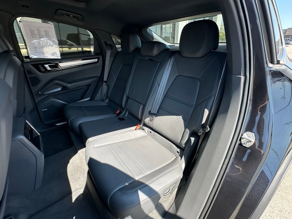 Used 2022 Porsche Cayenne E-Hybrid Coupe image 58