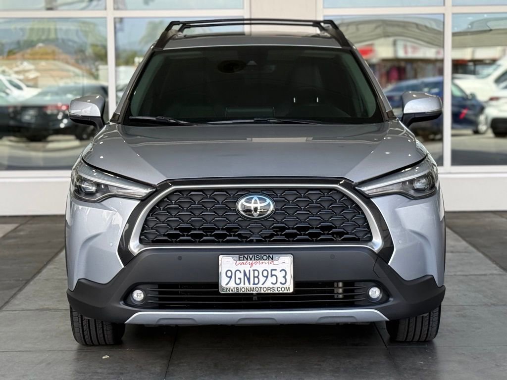 Certified 2022 Toyota Corolla Cross XLE w/ Convenience Package image 5