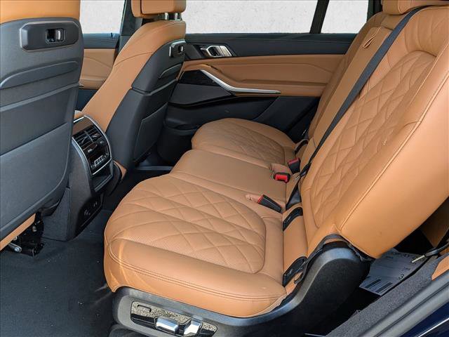 New 2026 BMW X7 xDrive40i w/ M Sport Package image 16