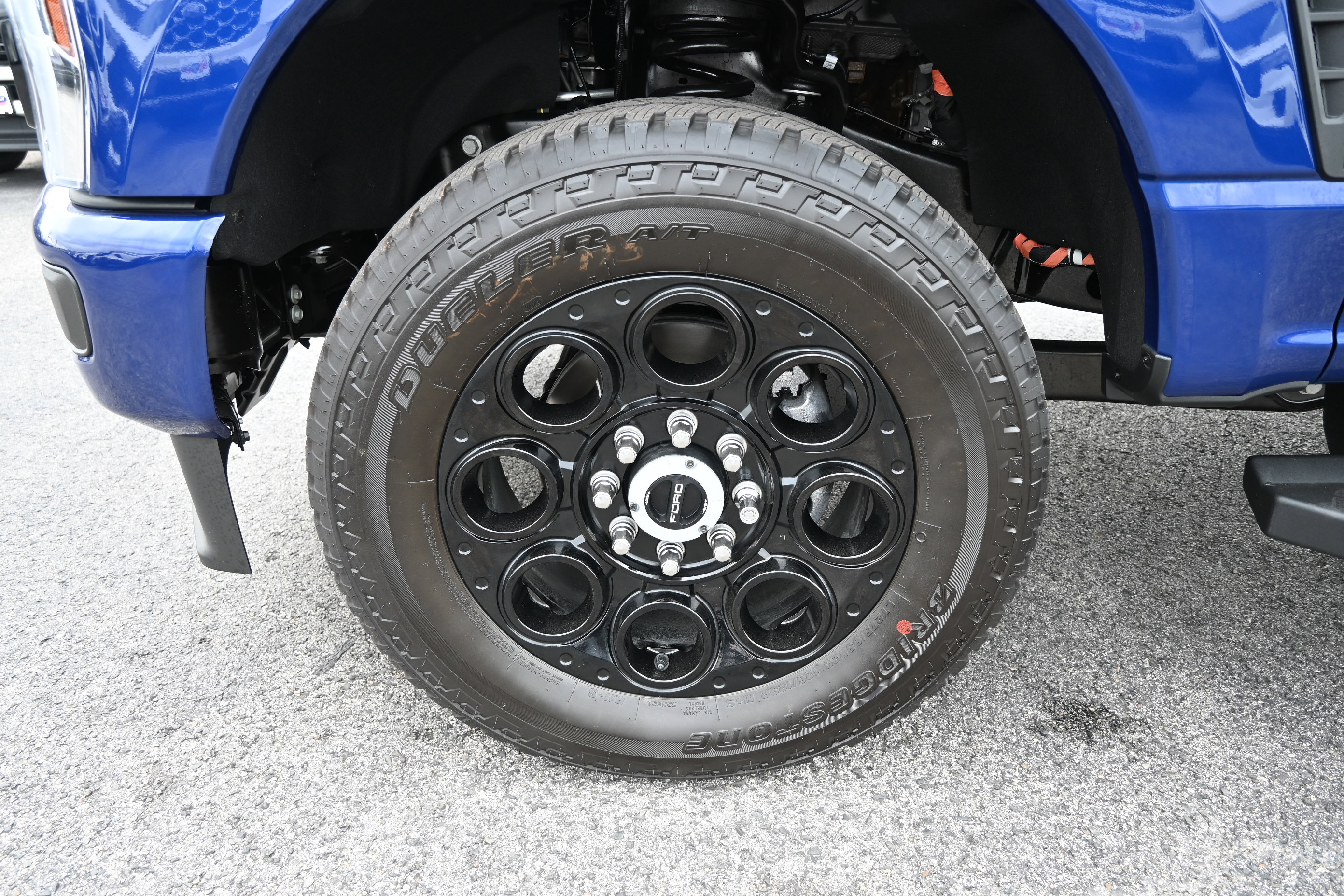 New 2026 Ford F250 Lariat w/ Black Appearance Package image 12