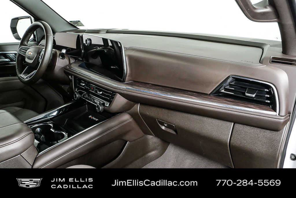 Used 2025 Chevrolet Tahoe LT AWD/4WD image 23