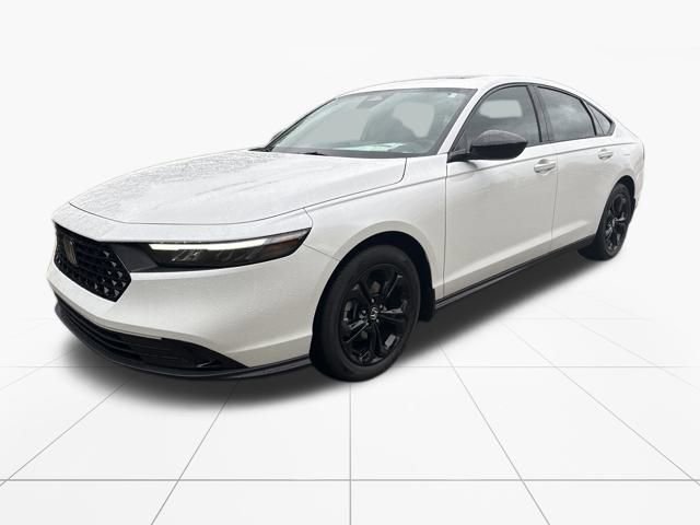 New 2025 Honda Accord SE image 3