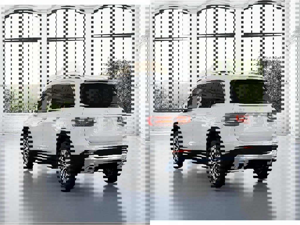 New 2026 Mercedes-Benz GLB 250 4MATIC image 28