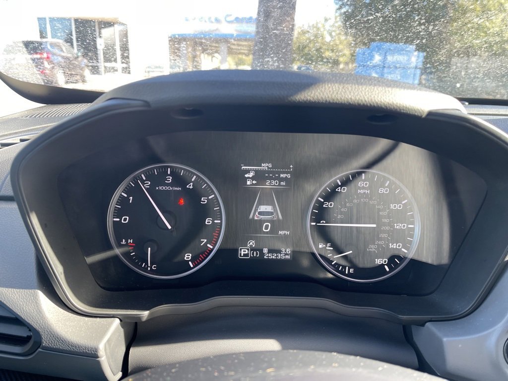 Used 2024 Subaru Crosstrek 2.0i Premium image 11