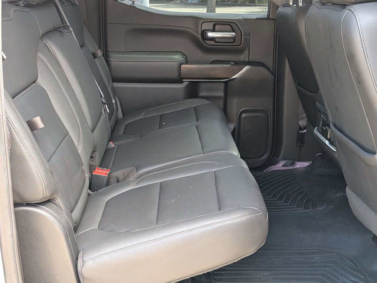Used 2019 GMC Sierra 1500 SLT w/ SLT Premium Package RWD image 23