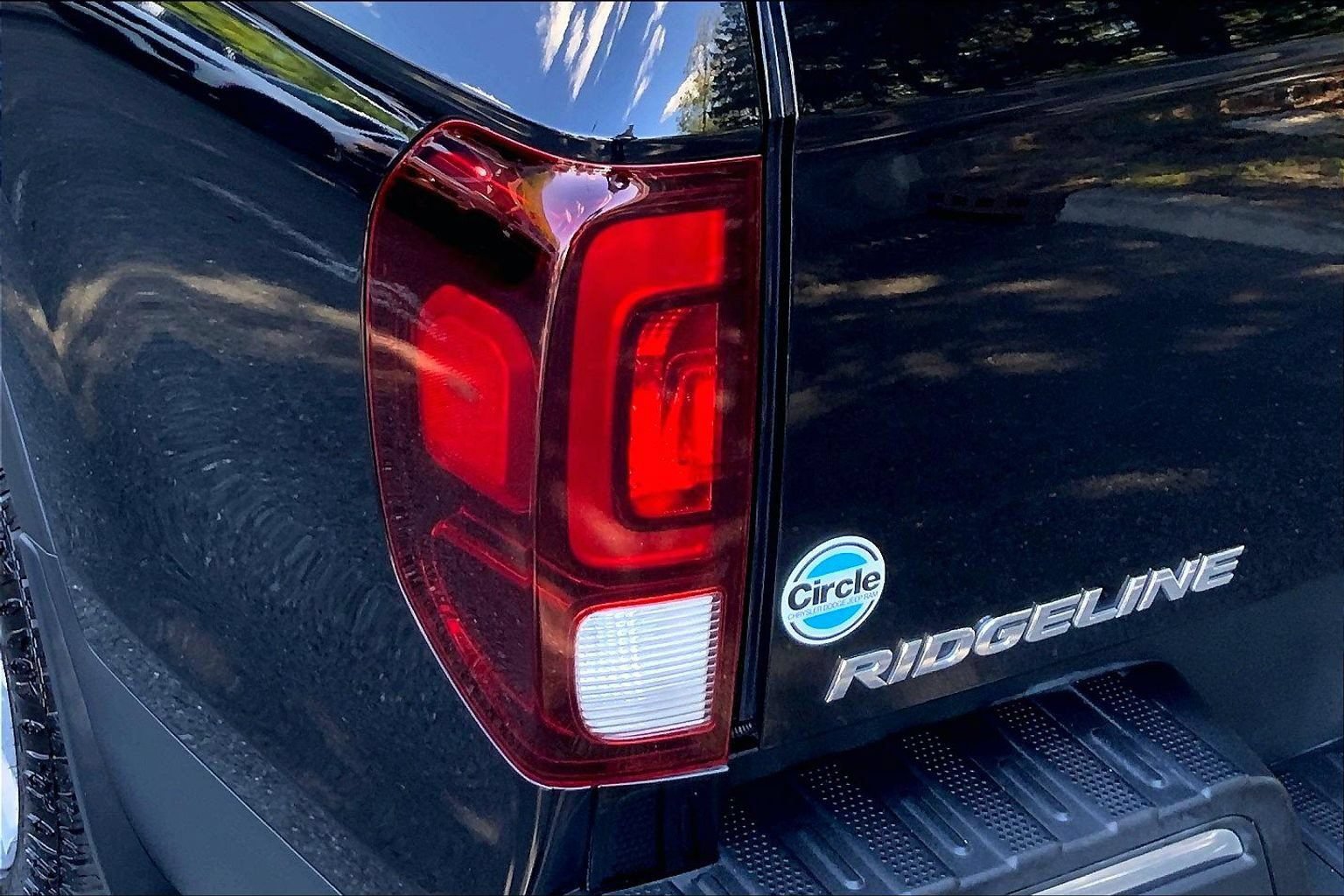 Used 2017 Honda Ridgeline RTL-E image 25