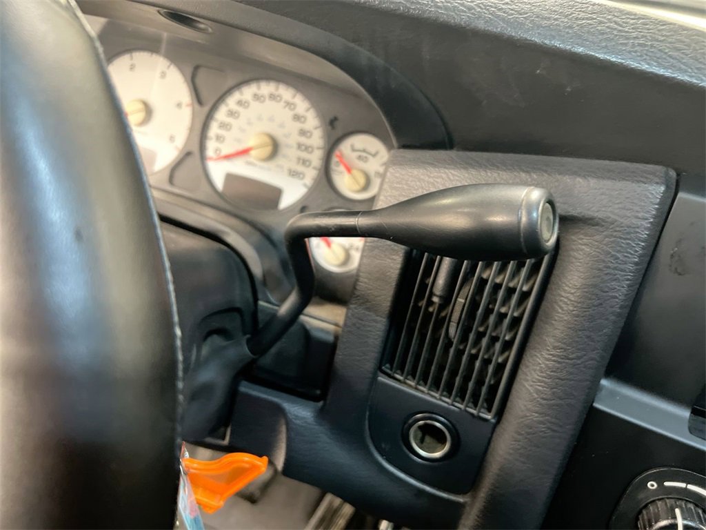 Used 2004 Dodge Ram 3500 Truck SLT w/ Sport Appearance Group image 21