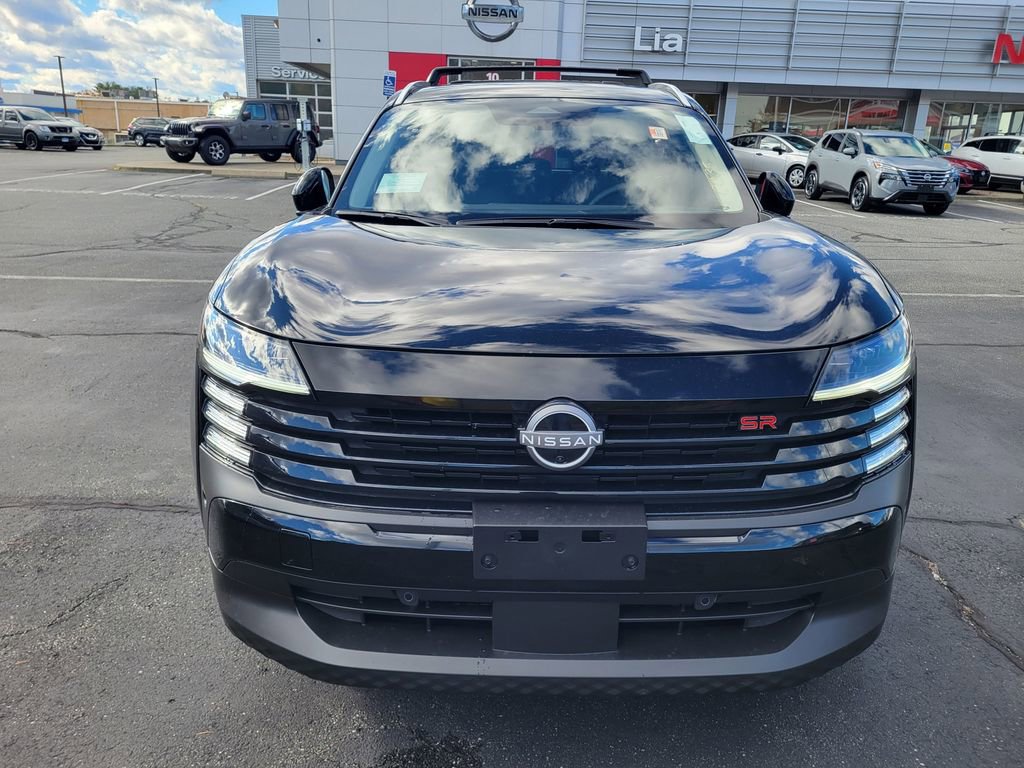 New 2026 Nissan Kicks SR w/ Cold Weather Package AWD/4WD image 11
