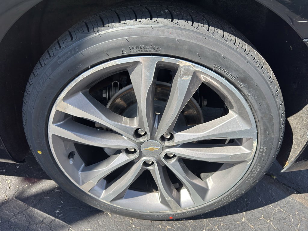 Used 2023 Chevrolet Malibu LT FWD image 29