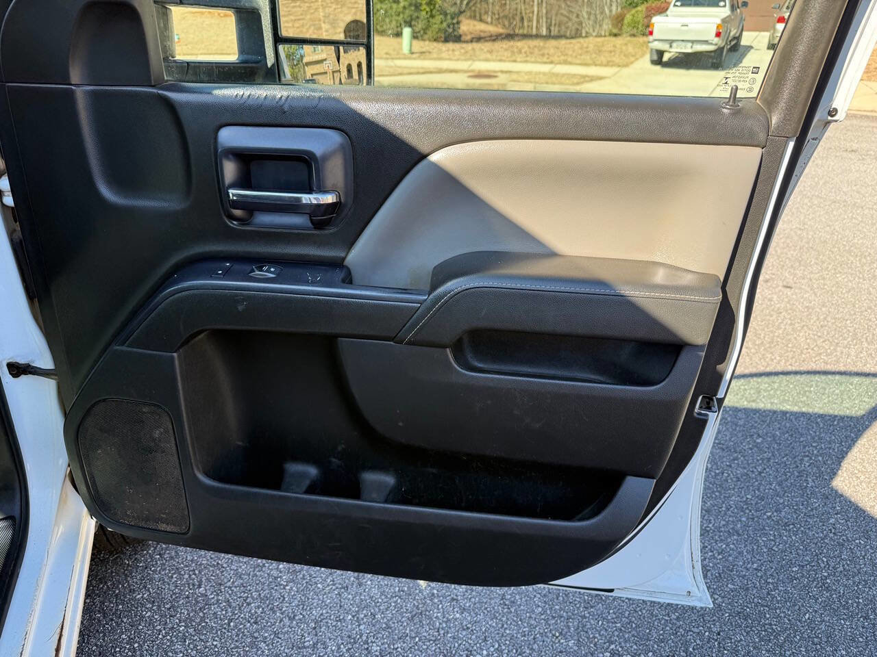Used 2015 Chevrolet Silverado 3500 W/T image 39
