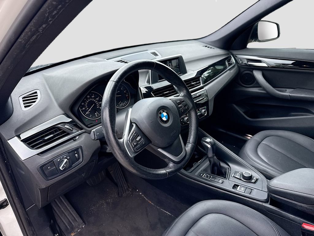 Used 2018 BMW X1 xDrive28i image 10