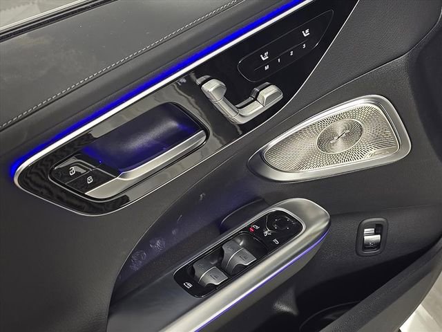 New 2026 Mercedes-Benz C 300 4MATIC Sedan image 16