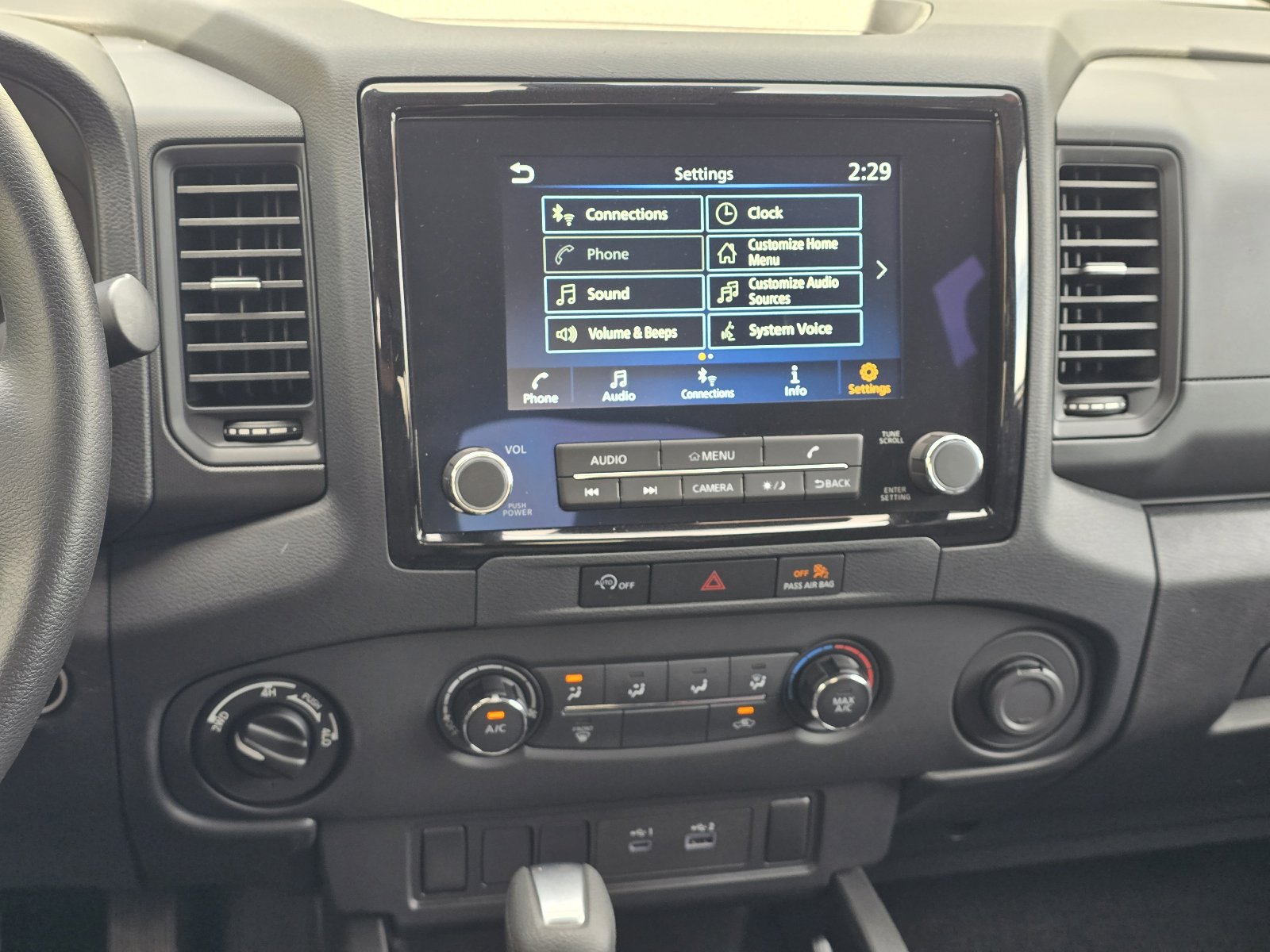 Certified 2024 Nissan Frontier S image 16