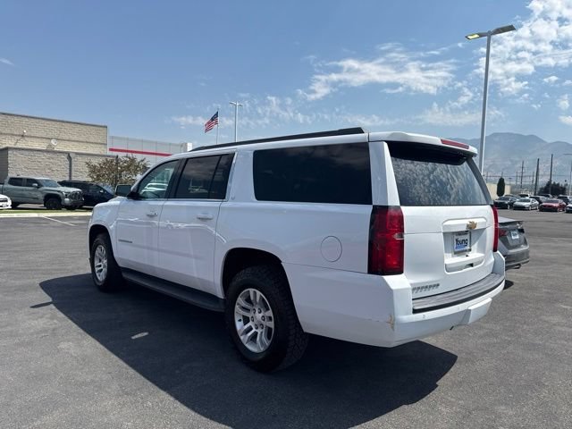 Used 2018 Chevrolet Suburban LT AWD/4WD image 5