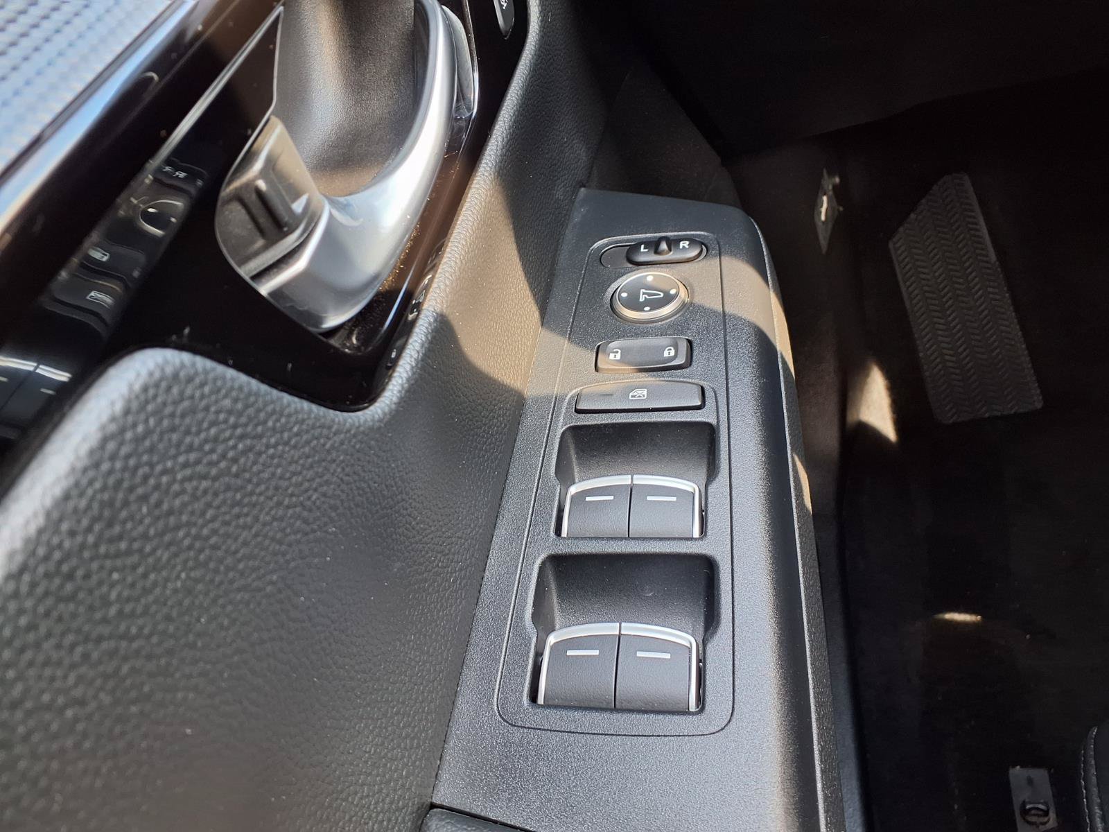 Certified 2024 Honda CR-V EX image 9