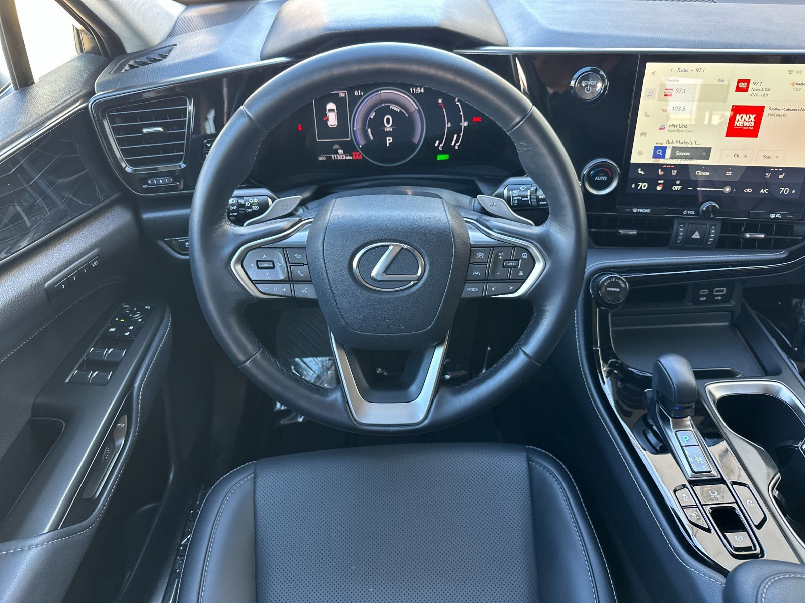 Used 2025 Lexus NX 350h AWD w/ Premium Package image 15