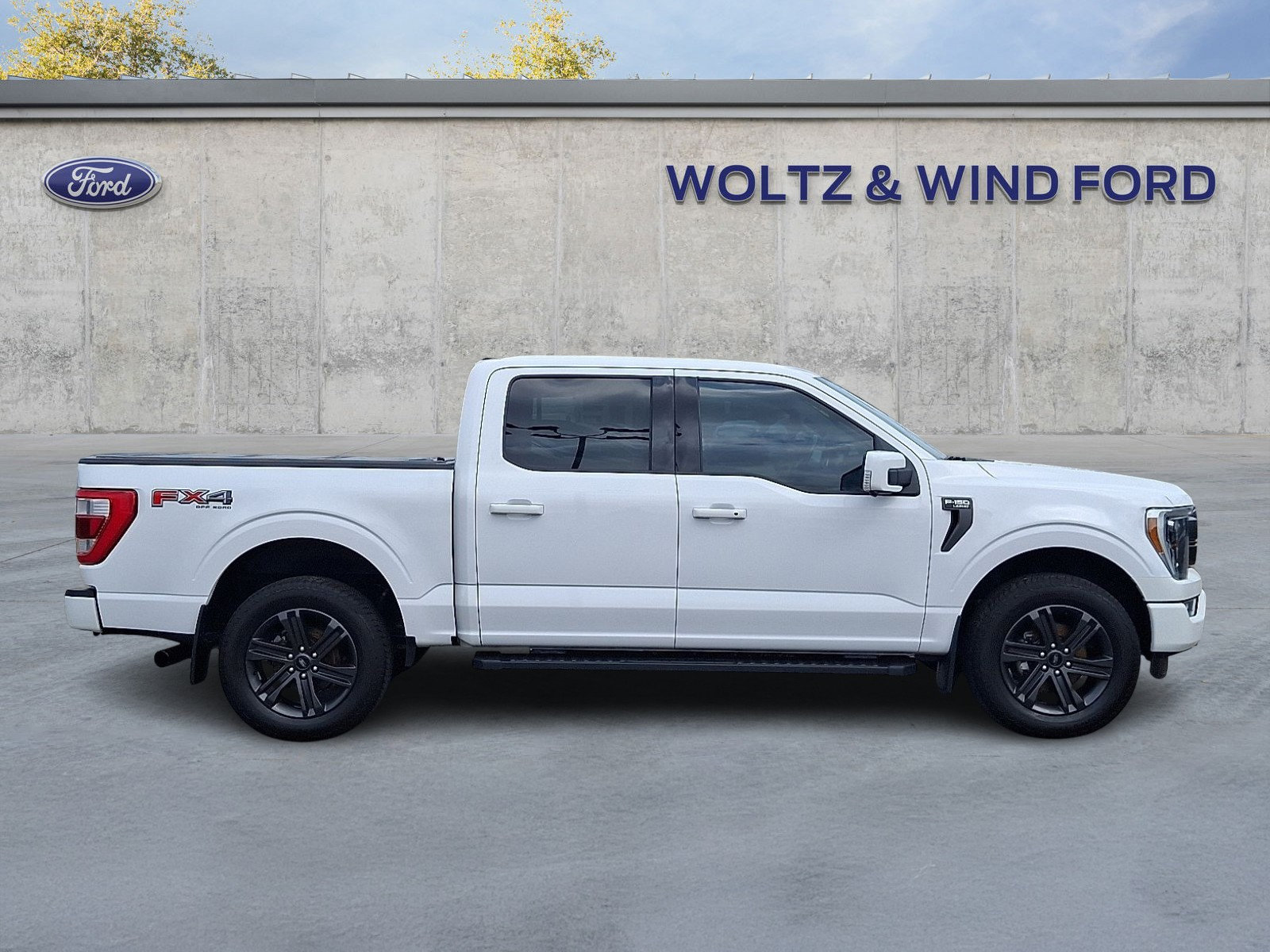 Used 2021 Ford F150 Lariat w/ Equipment Group 502A High AWD/4WD image 7