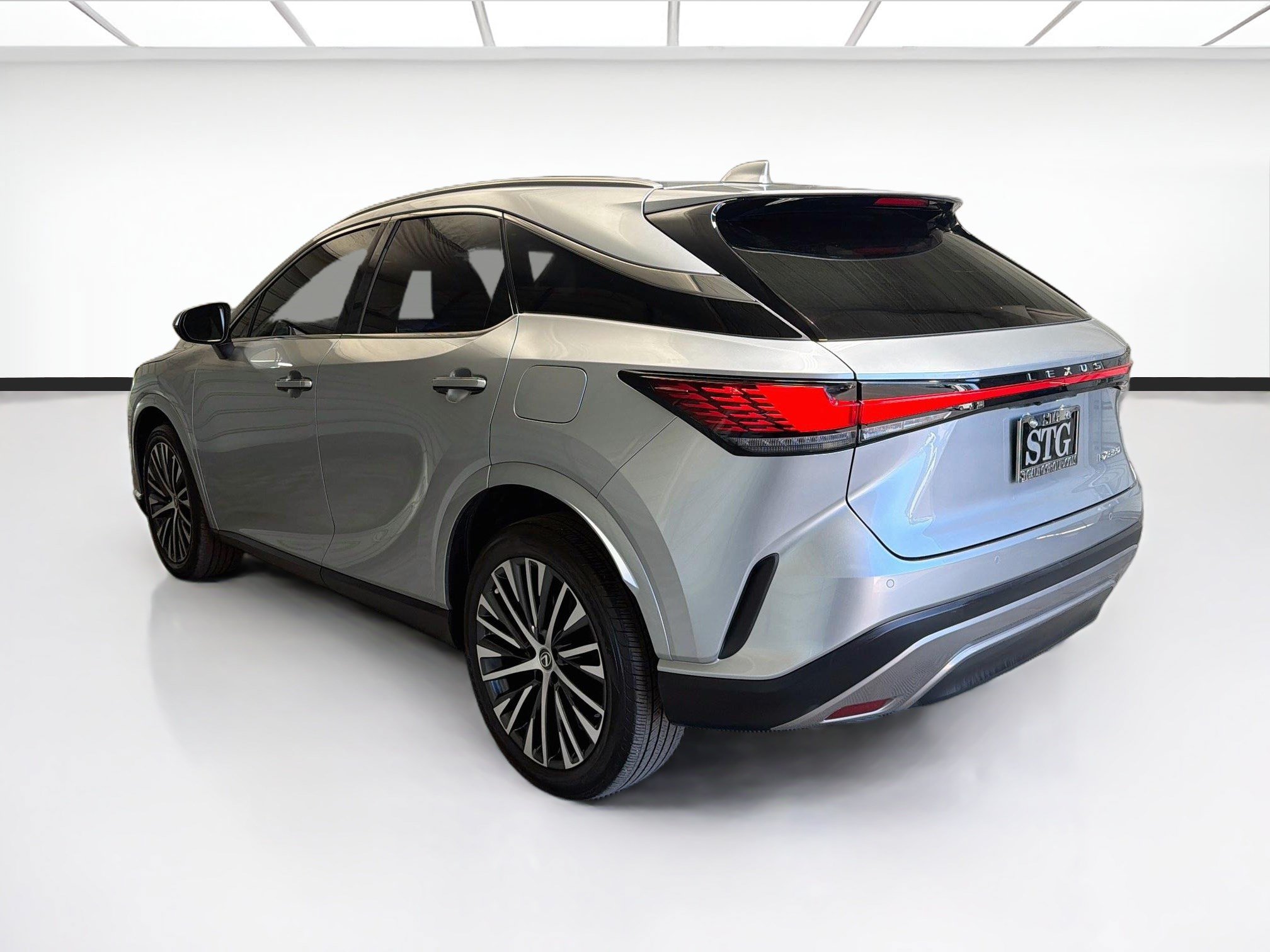 Used 2023 Lexus RX 350 Premium Plus w/ Accessory Package FWD image 6