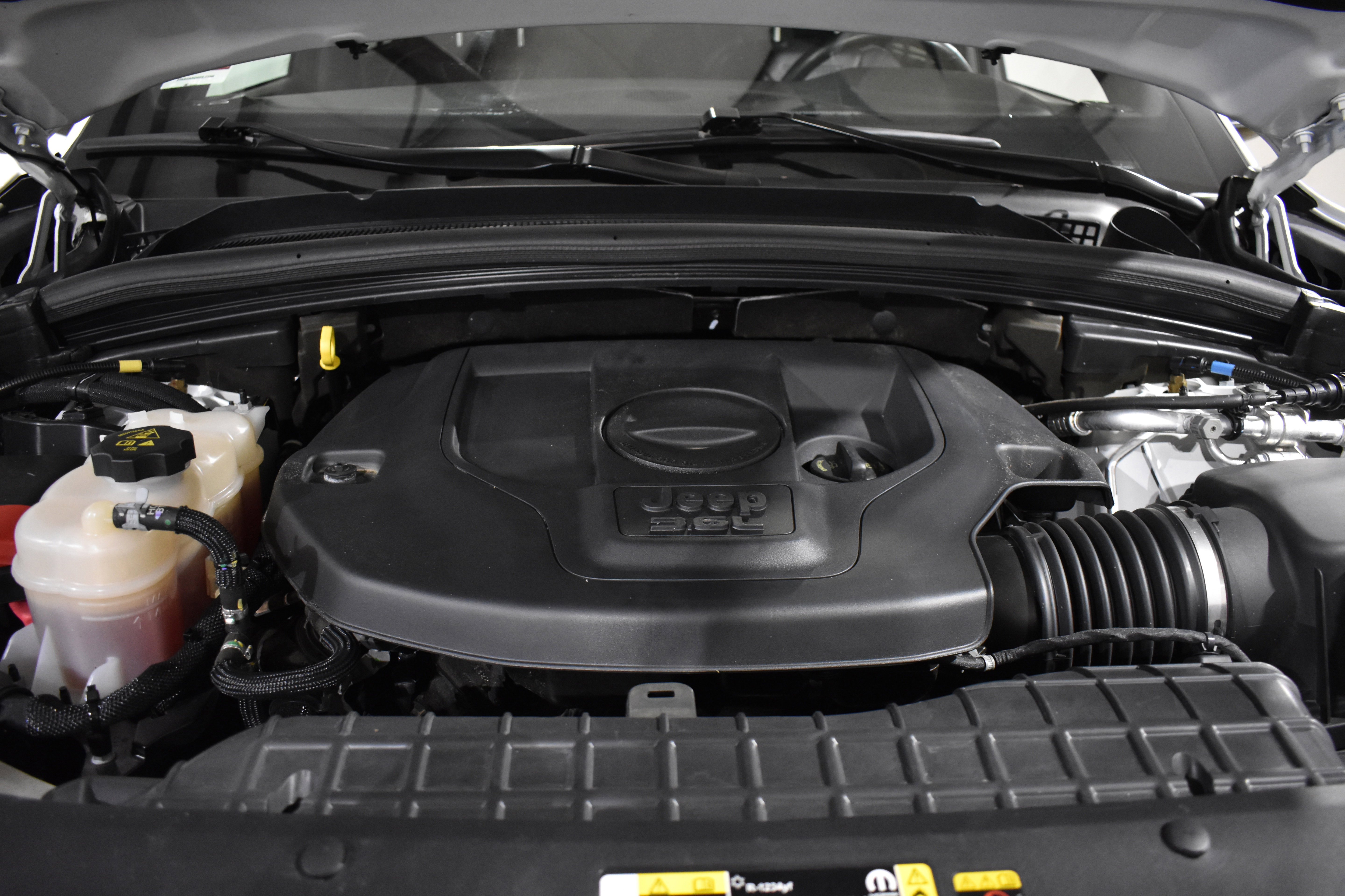 Used 2021 Jeep Grand Cherokee L Overland w/ Luxury Tech Group IV image 37