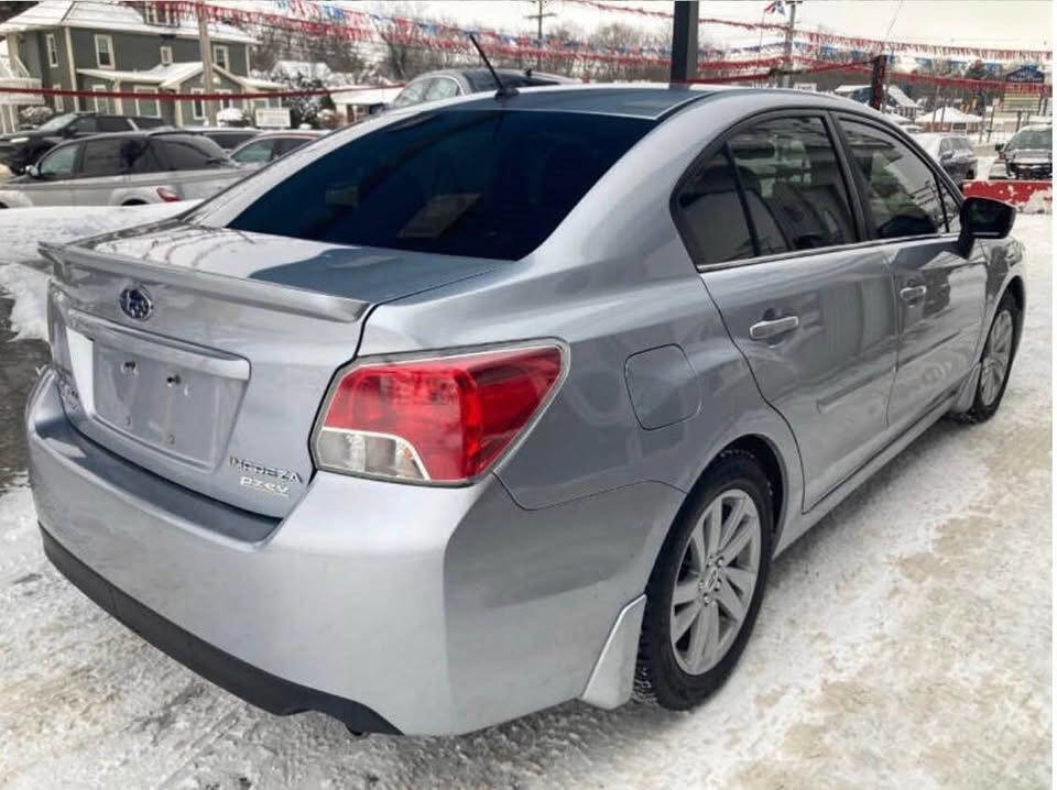 Used 2016 Subaru Impreza 2.0i Premium image 2