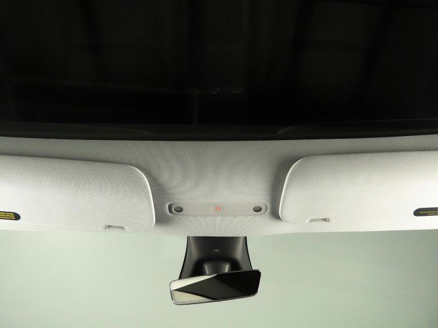 Used 2026 Tesla Model Y Long Range RWD image 73
