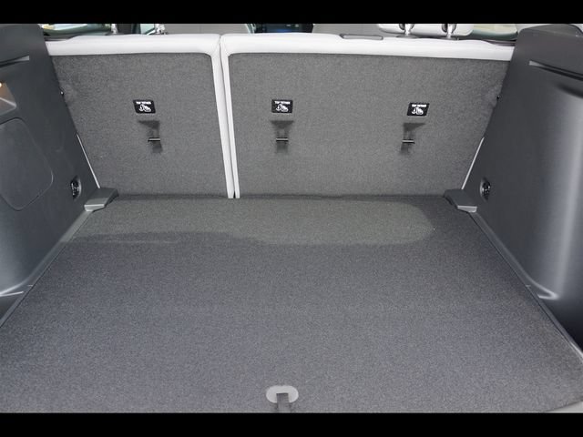 New 2026 Chevrolet TrailBlazer LT w/ Midnight Edition FWD image 16