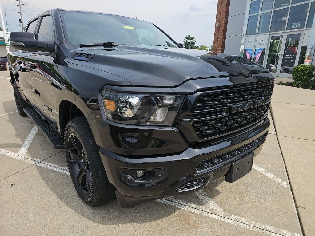 Certified 2024 RAM 1500 Big Horn AWD/4WD image 3