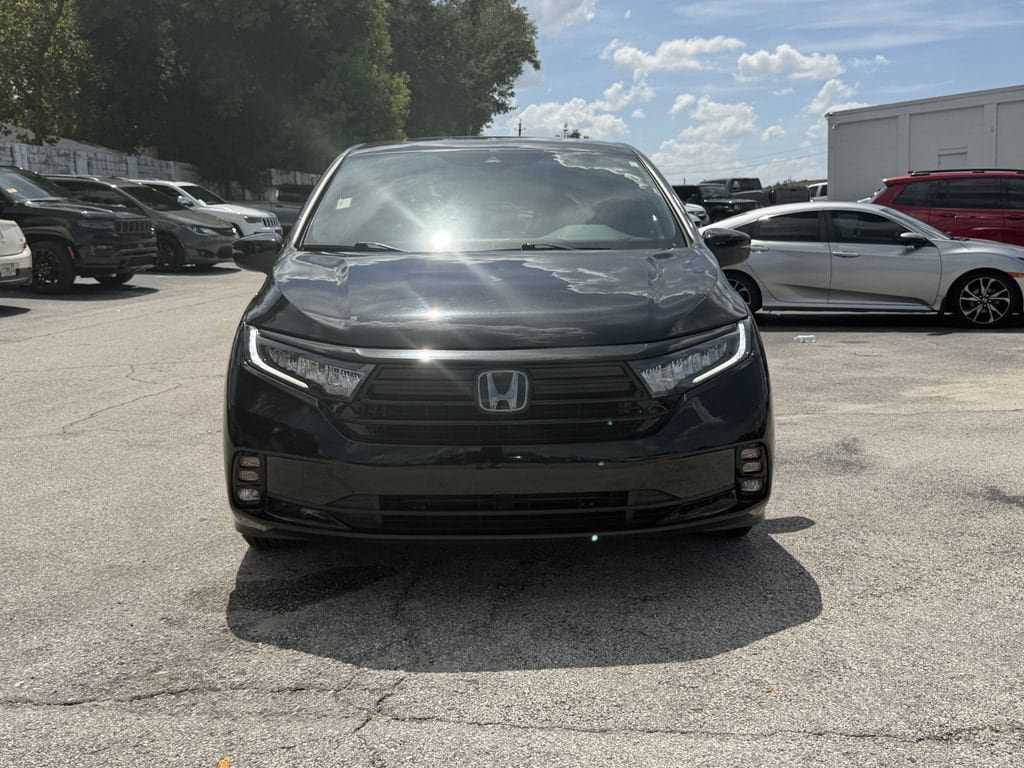 Used 2023 Honda Odyssey Sport image 9