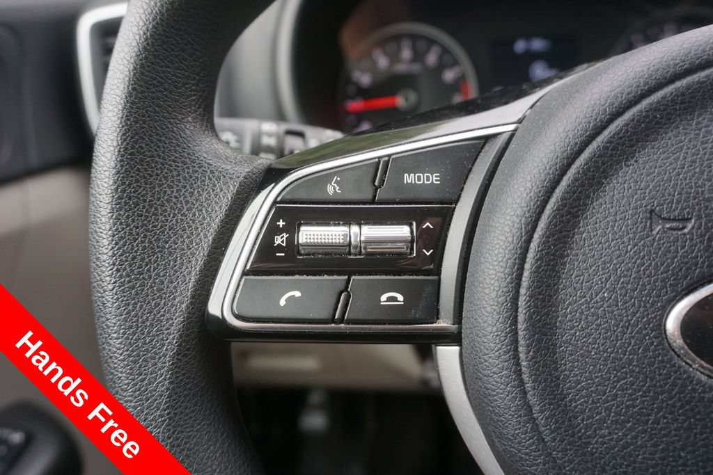 Used 2020 Kia Sportage LX w/ LX Popular Package AWD/4WD image 4