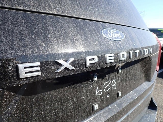 Used 2025 Ford Expedition Active image 6