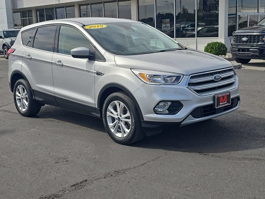 Used 2019 Ford Escape SE