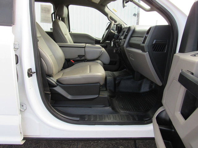 Used 2020 Ford F550 4x4 Crew Cab Super Duty image 12